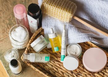 Morning vs. Night Skincare Routines: What’s the Real Difference?