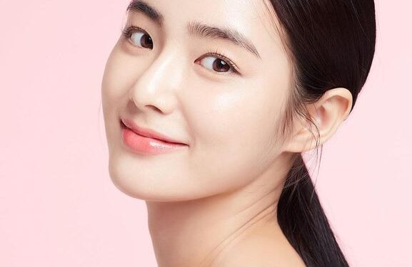 Natural Makeup for Beginners: Easy Step-by-Step Tutorial